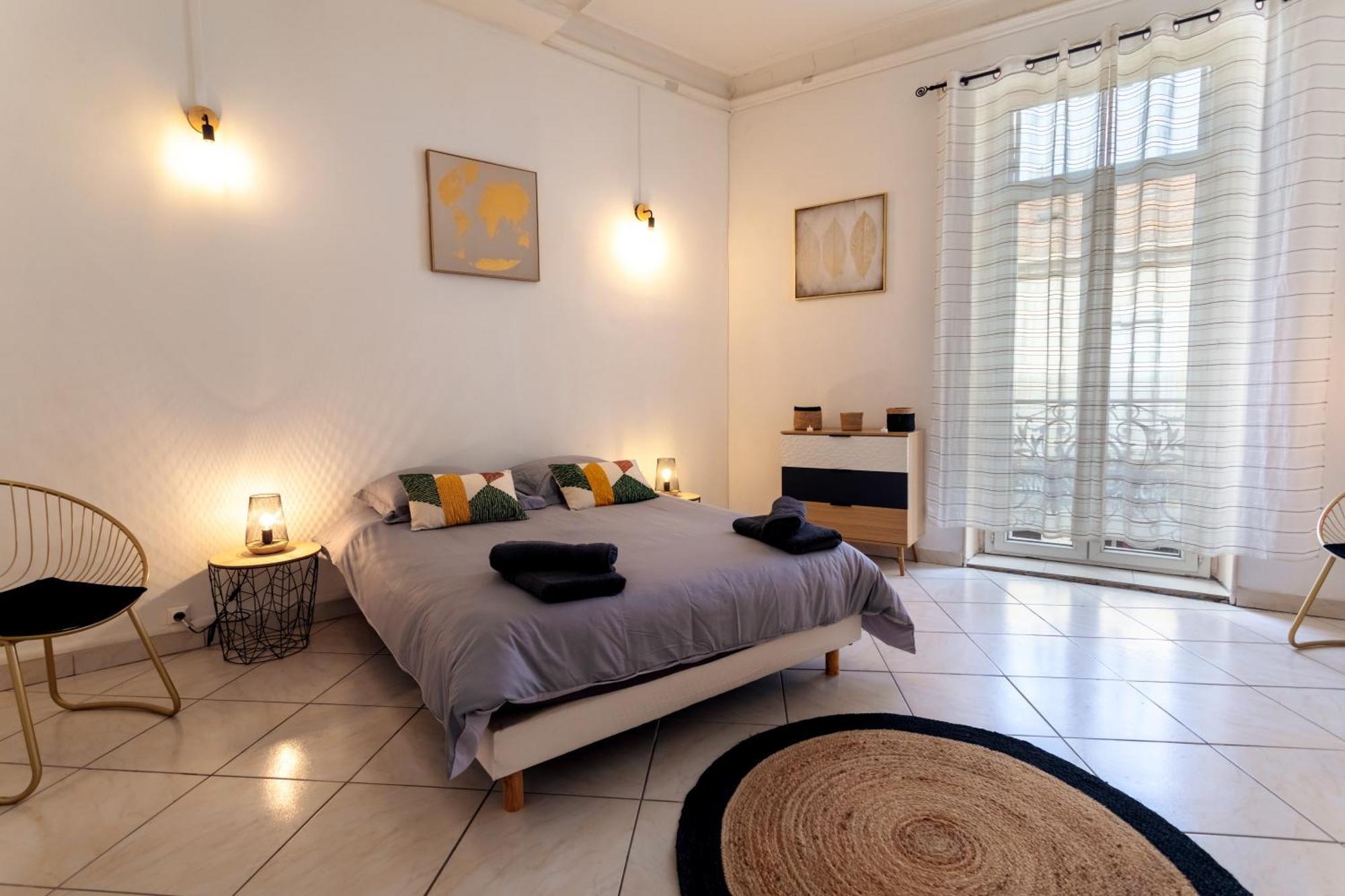 Le Albert 1Er Beziers Appartements Tout Equipes Exterior photo