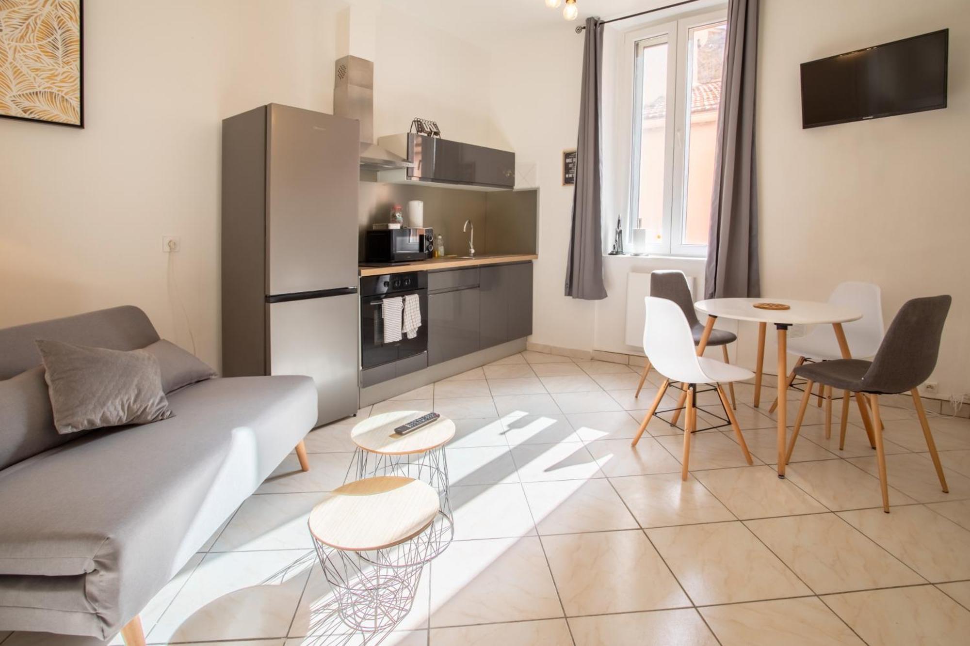 Le Albert 1Er Beziers Appartements Tout Equipes Exterior photo