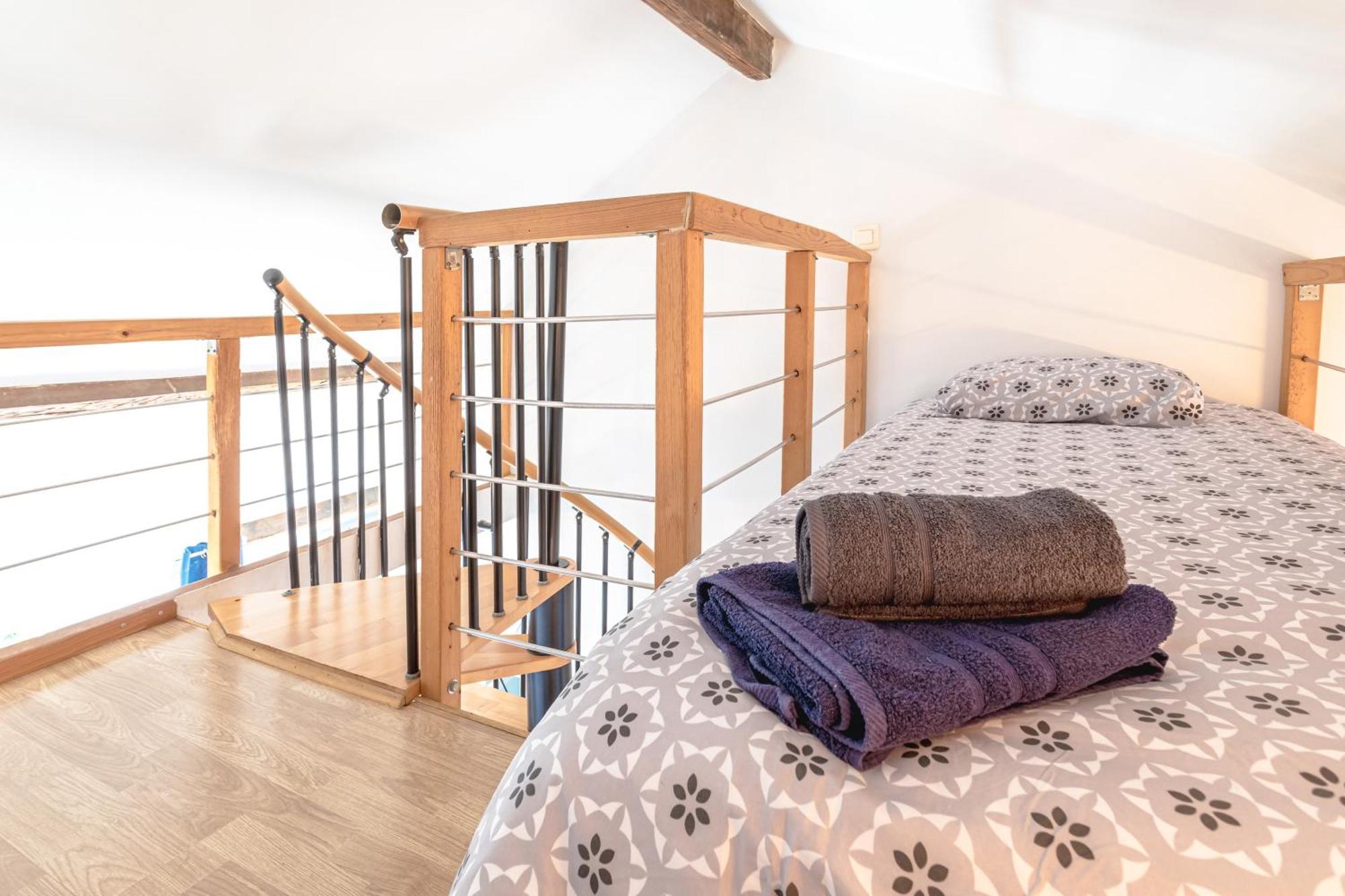 Le Albert 1Er Beziers Appartements Tout Equipes Exterior photo